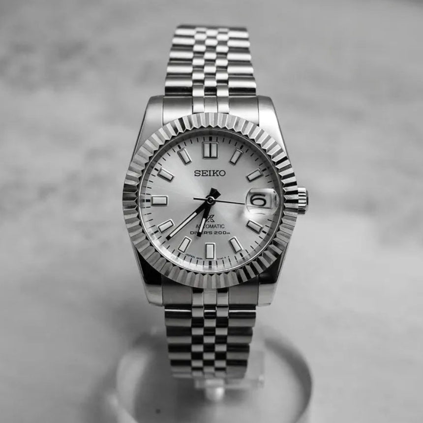 Seiko NH35 DayDate - White Dial Mod