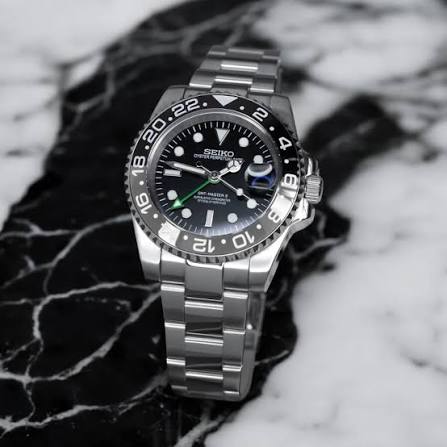 SEIKOGMT BRUCE WAYNE
